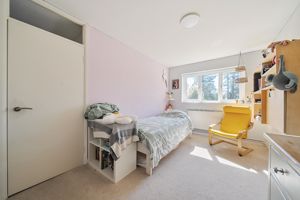 Photo 7- click for photo gallery